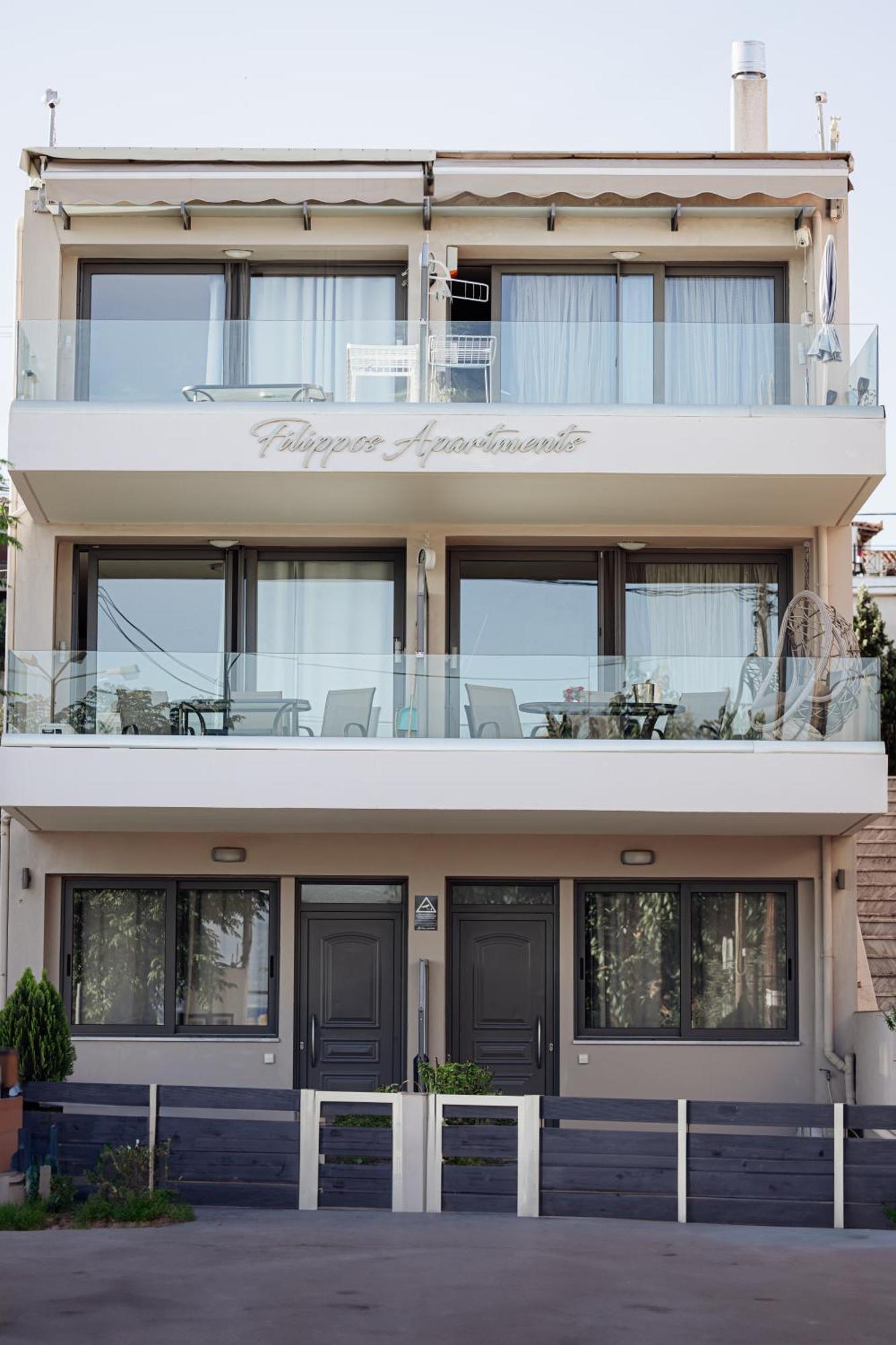 Filippos Apartments Amarynthos Bagian luar foto